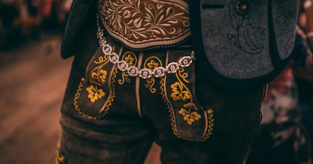 5 Surprising Benefits of Wearing Lederhosen