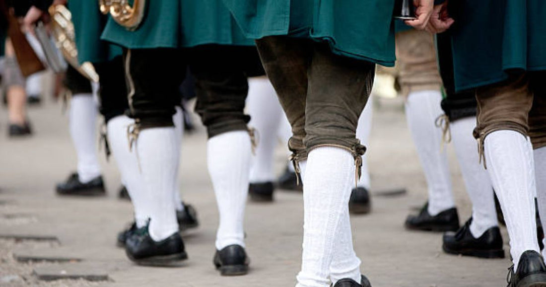5 Ways To Stay Cool and Fashionable with Lightweight Lederhosen