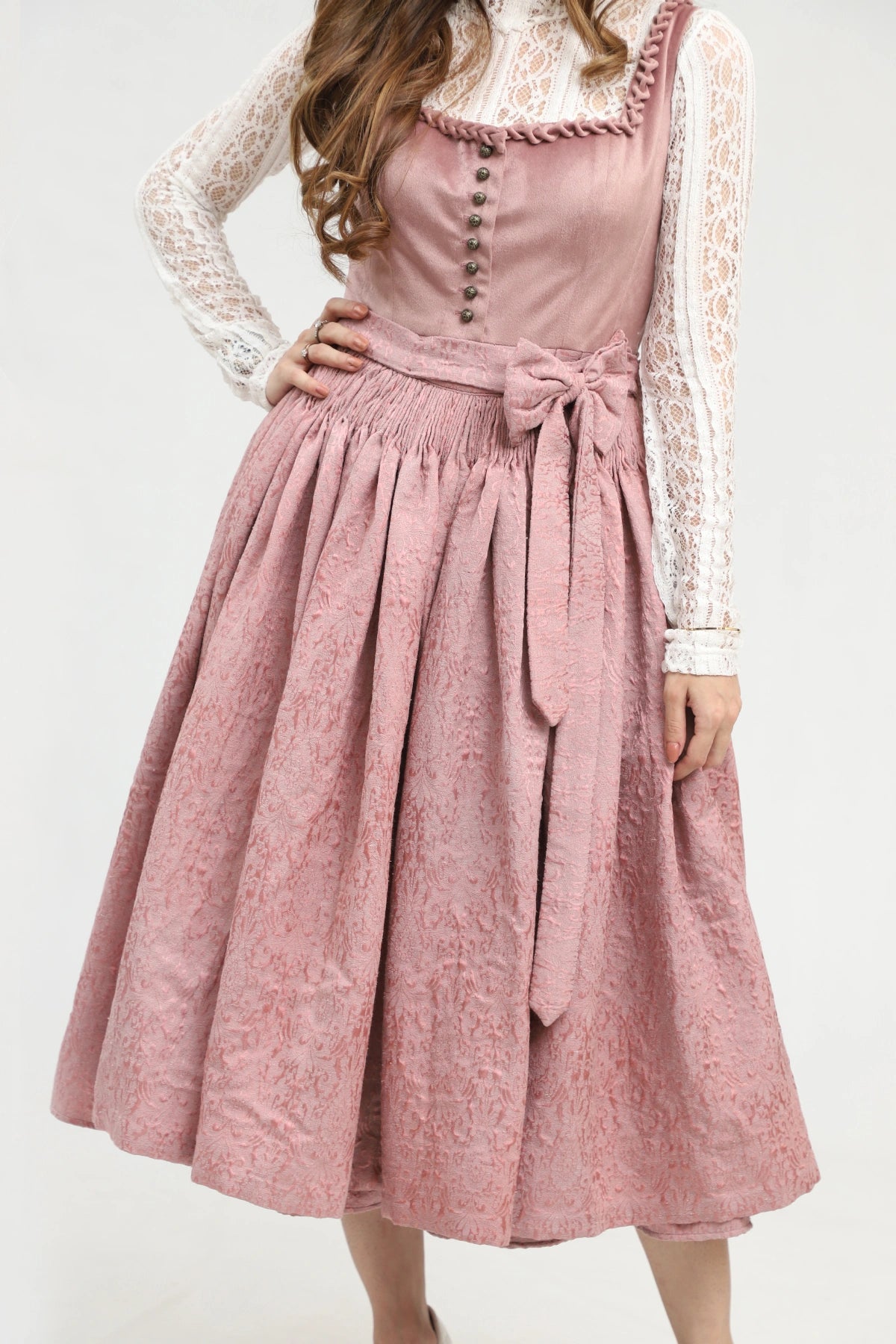 Lovely Light Purple Dirndl Timeless Bavarian Elegance