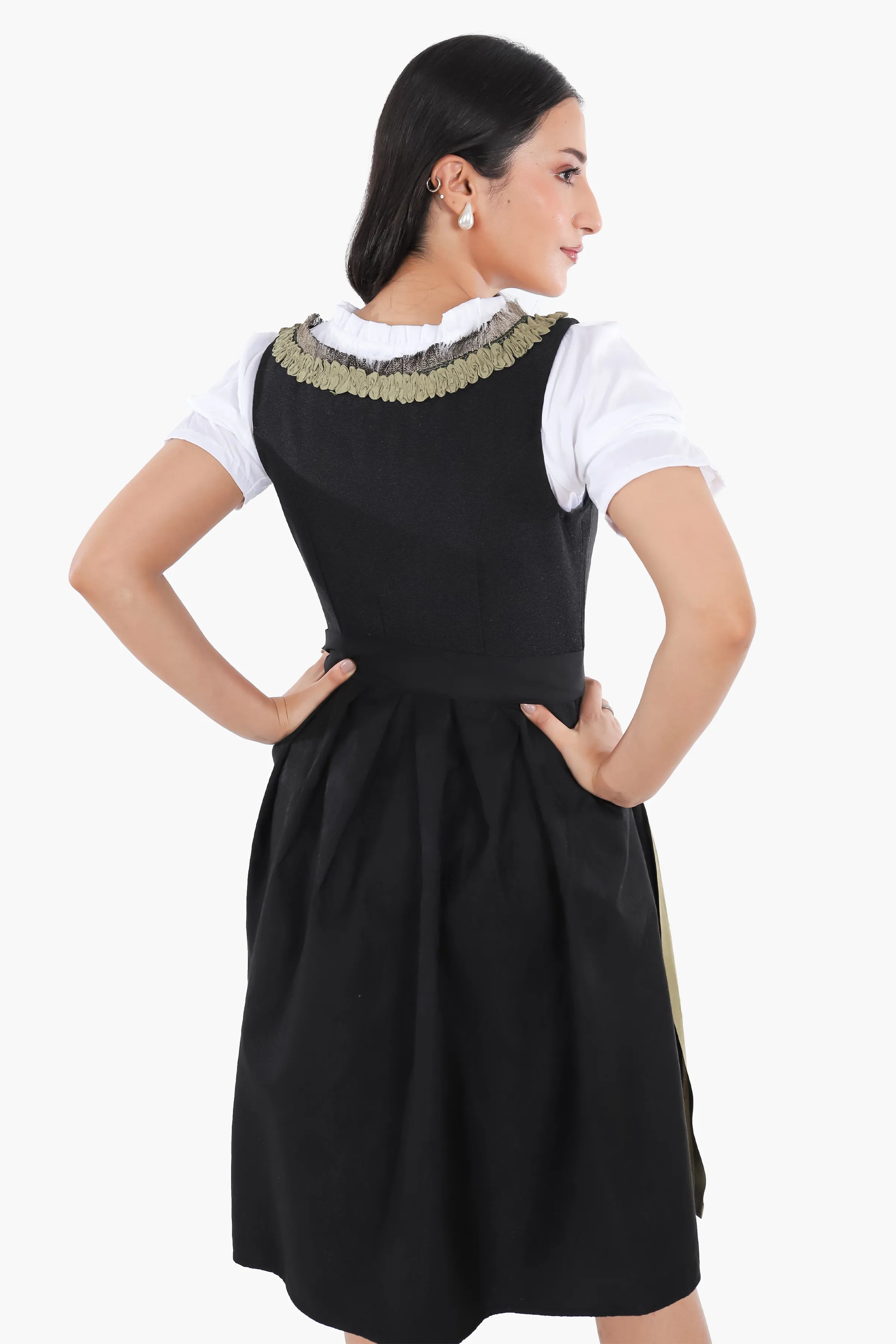 Sophisticated Black Dirndl Classic German Attire
