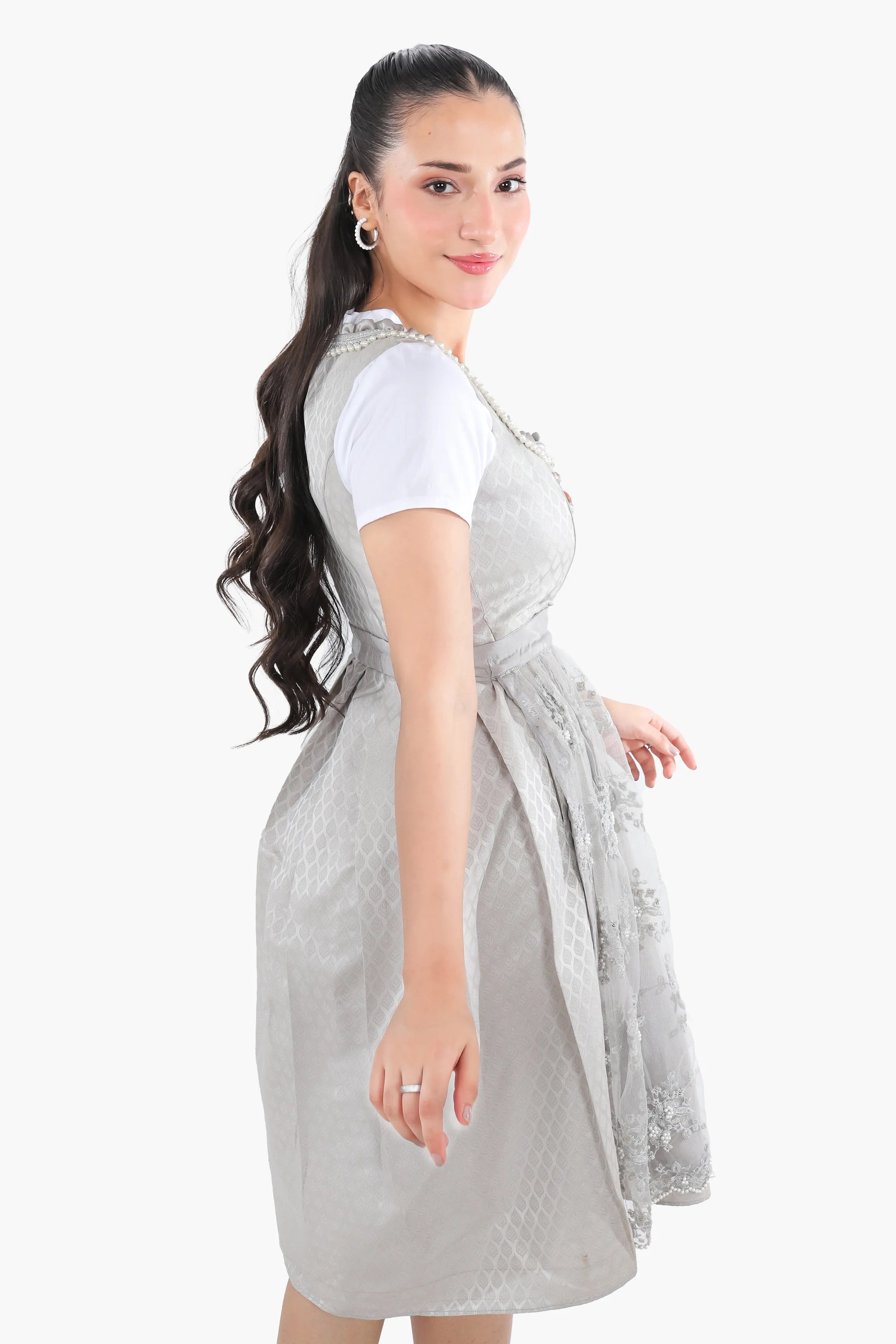 Timeless Bavarian Dirndl Attire Pearl Silver