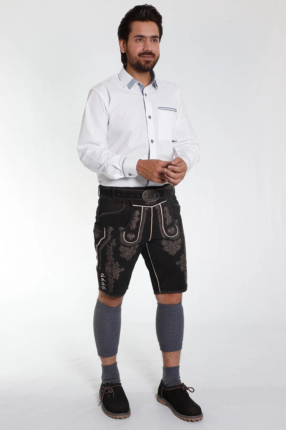 Authentic Lederhosen for Men with matching Belt