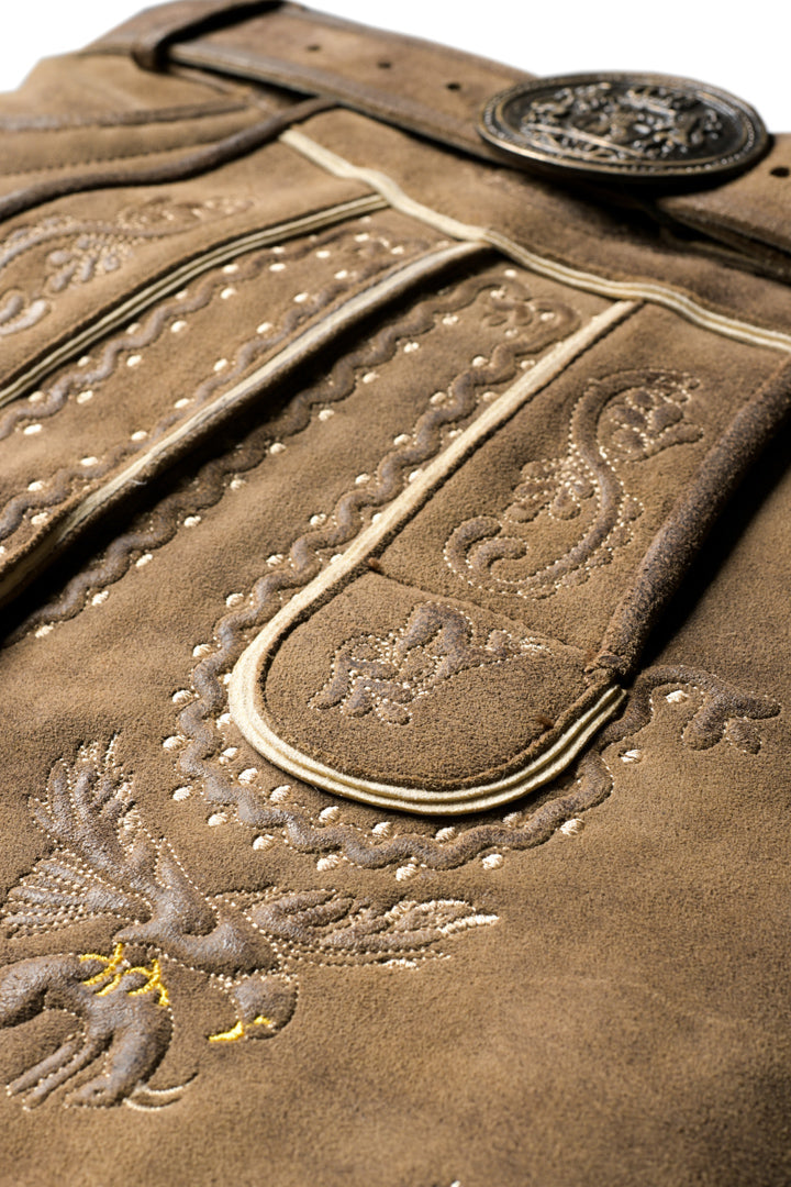 Trendy Trachten Classic German Lederhosen Style
