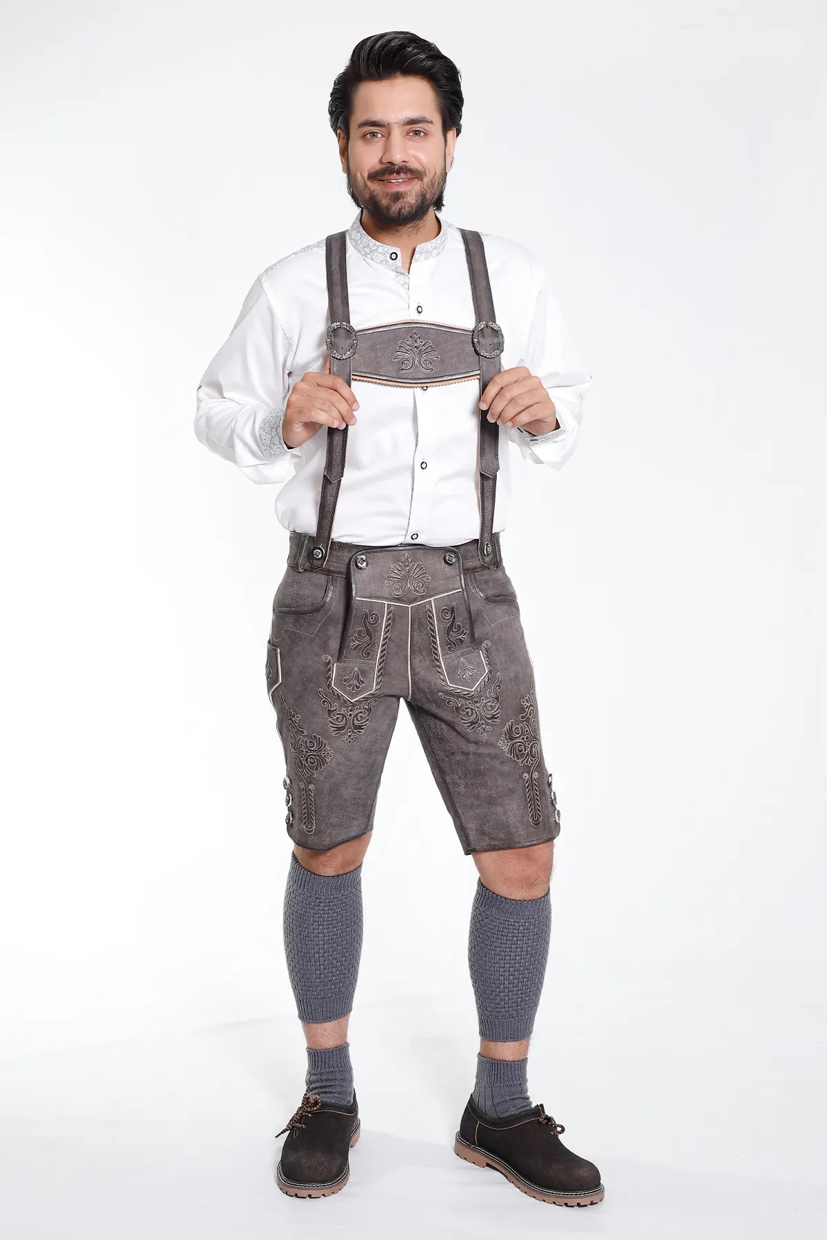 Authentic Lederhosen for Men with matching Suspenders